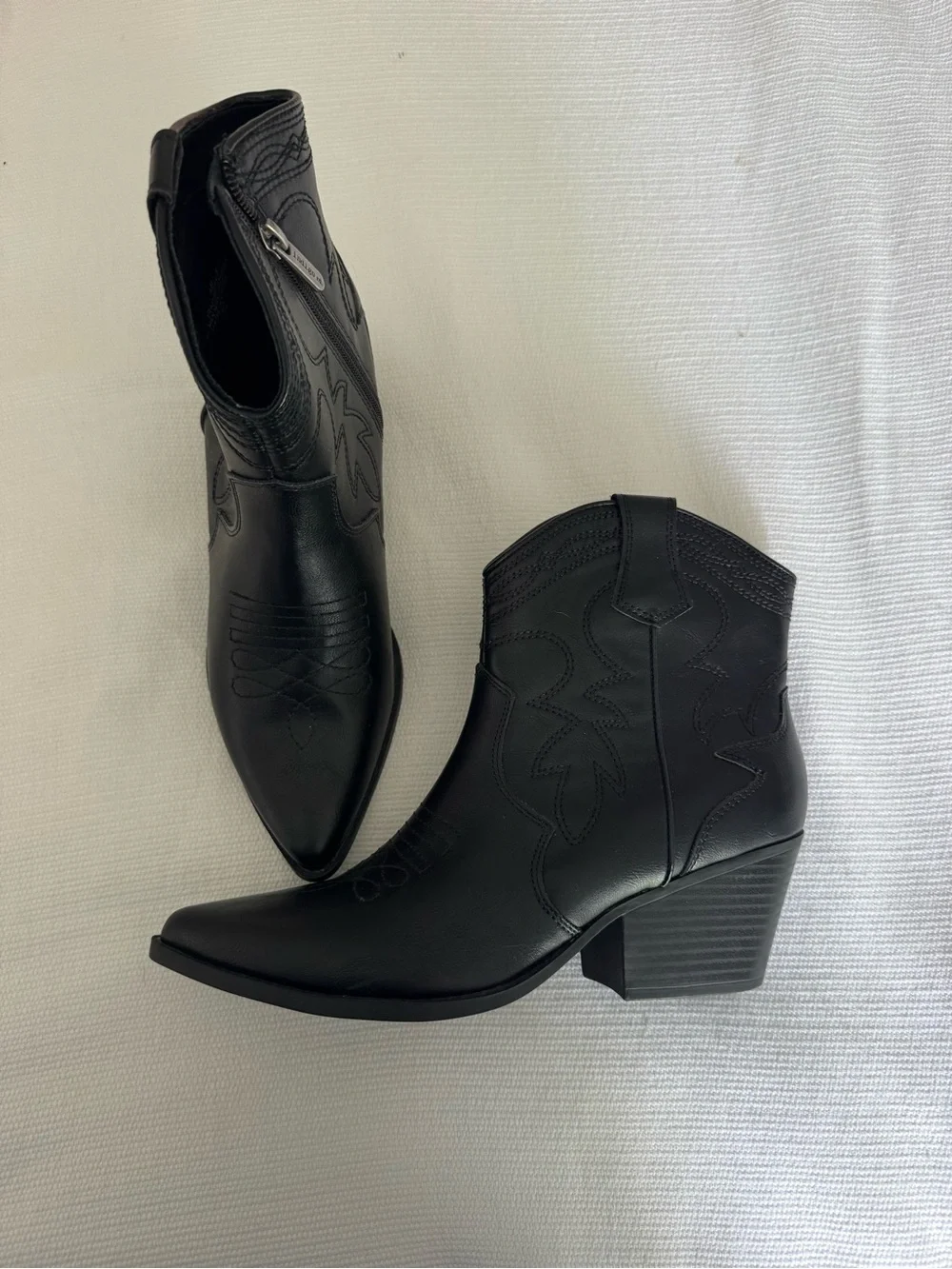 Brand New Women's Black Western Ankle Boots - Sleek Cowboy Heel